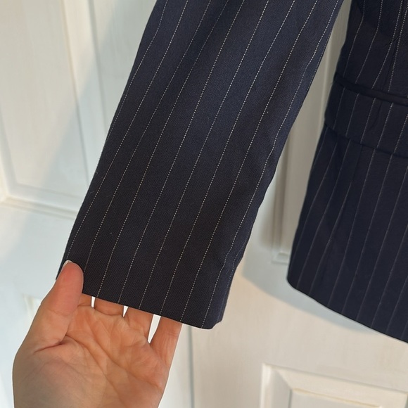 NWT Tommy Hilfiger Navy Suit jacket size 18 Boys - Picture 3 of 7